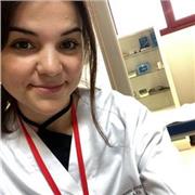 Graduada en Biomedicina da clases de Anatomía para universitarios